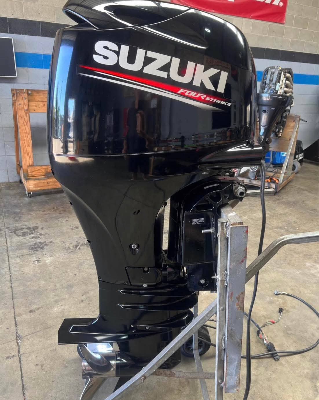 Suzuki 100HP DF100B Outboard Motor – 2018 Model (Like New) Suzuki 100HP DF100B Outboard Motor – 2018 Model (Like New)